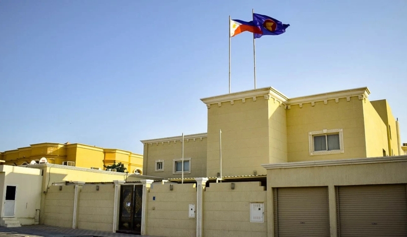 Philippine Embassy in Doha Joins Mourning for Father Amir